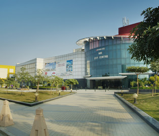 Commercial Property in Greater Noida