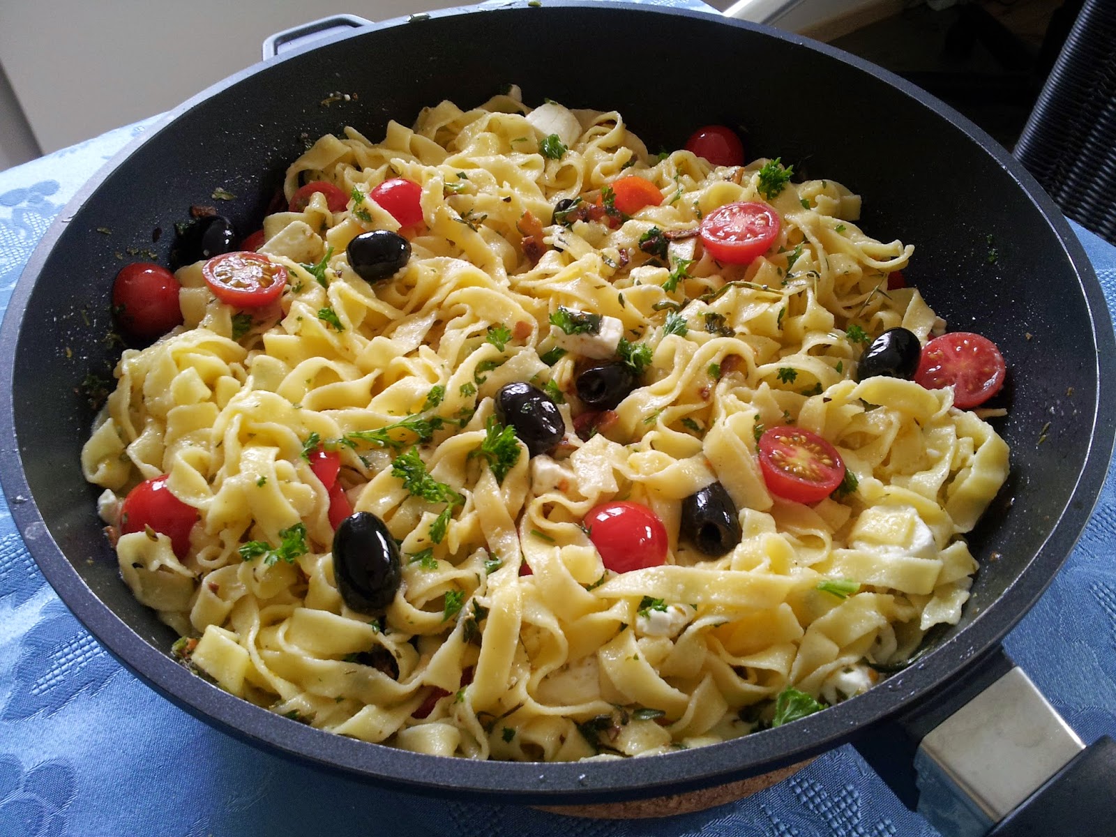 Love, Thyme and Honey: Homemade Semolina Pasta