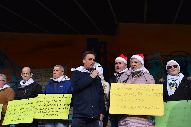 concentración de pensionistas en Barakaldo