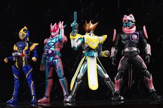 REVIEW SHFiguarts Kamen Rider Live Bat Genome / Jackal Genome, Bandai