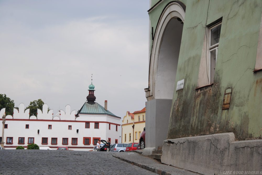 Między Piekłem, a Rozkoszą - Nowe Miasto nas Metują. 