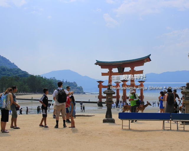 厳島神社の大鳥居