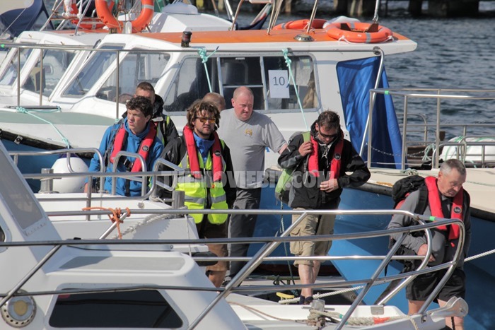 star-wars-kerry-crew-arriving-back-4