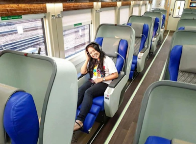 Naik Kereta Api dari Jakarta ke Solo