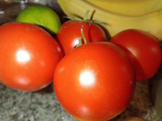 Organic tomatoes. Photo by Loire Valley Time Travel.