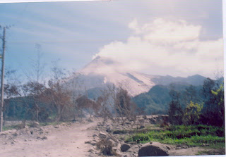 foto erupsi merapi