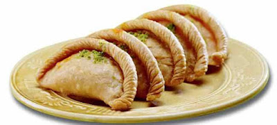 Mawa Gujiya Recipes in Hindi 