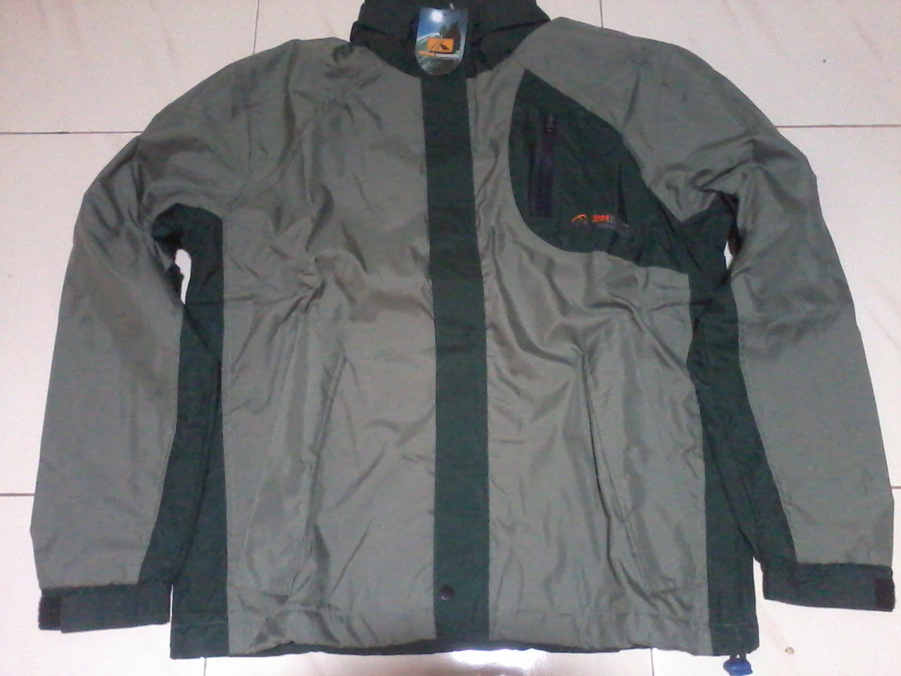 JAKET GUNUNG POLAR SEVEN SUMMIT HIJAU ARMY KOMBINASI KREM 