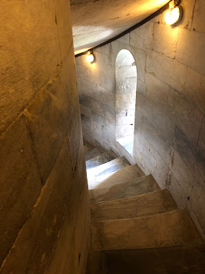 ピサの斜塔の階段