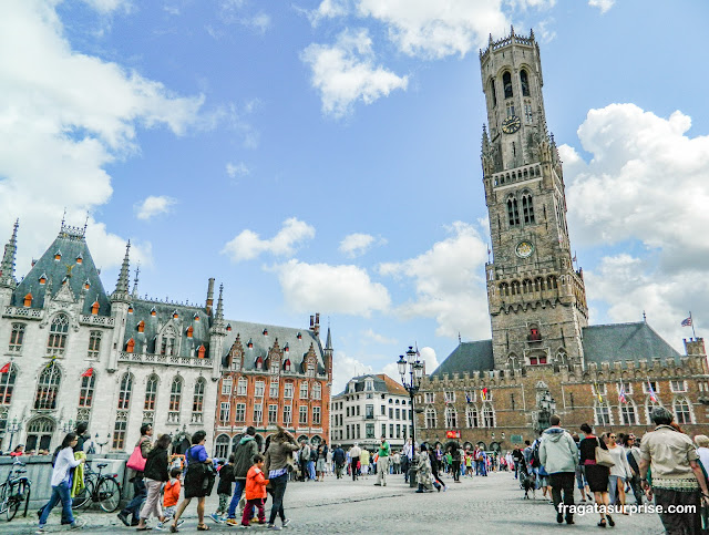 Praça do Mercado de Bruges na Bélgica