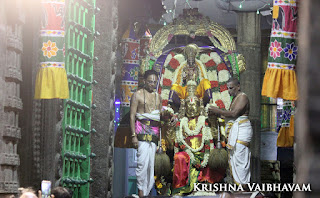 Garuda Vahanam,Purappadu,Yeasal,Video Divya Prabhandam, Brahmotsavam,Sri Parthasarathy Perumal,Chithirai, Triplicane,   Thiruvallikeni, Utsavam