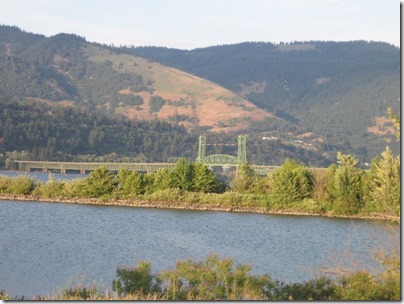 IMG_6728 Hood River Bridge in Hood River, Oregon on June 10, 2009