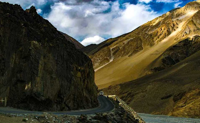 Manali, Himachal Pradesh,best places to visit in Manali,Himachal road trips,Spiti Valley,india,unexplored himachal