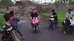 Mencekam! Warga Kalang Kabut Saat Lahar Dingin Semeru Luber Usai Putuskan Jembatan