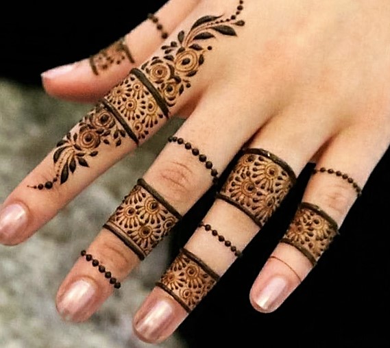 Latest Finger design mehndi for wedding.