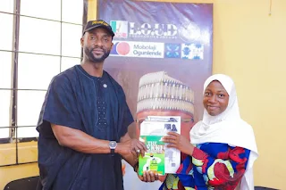 Ogunlende Awards Free JAMB Forms to 32 Outstanding Badagry Students