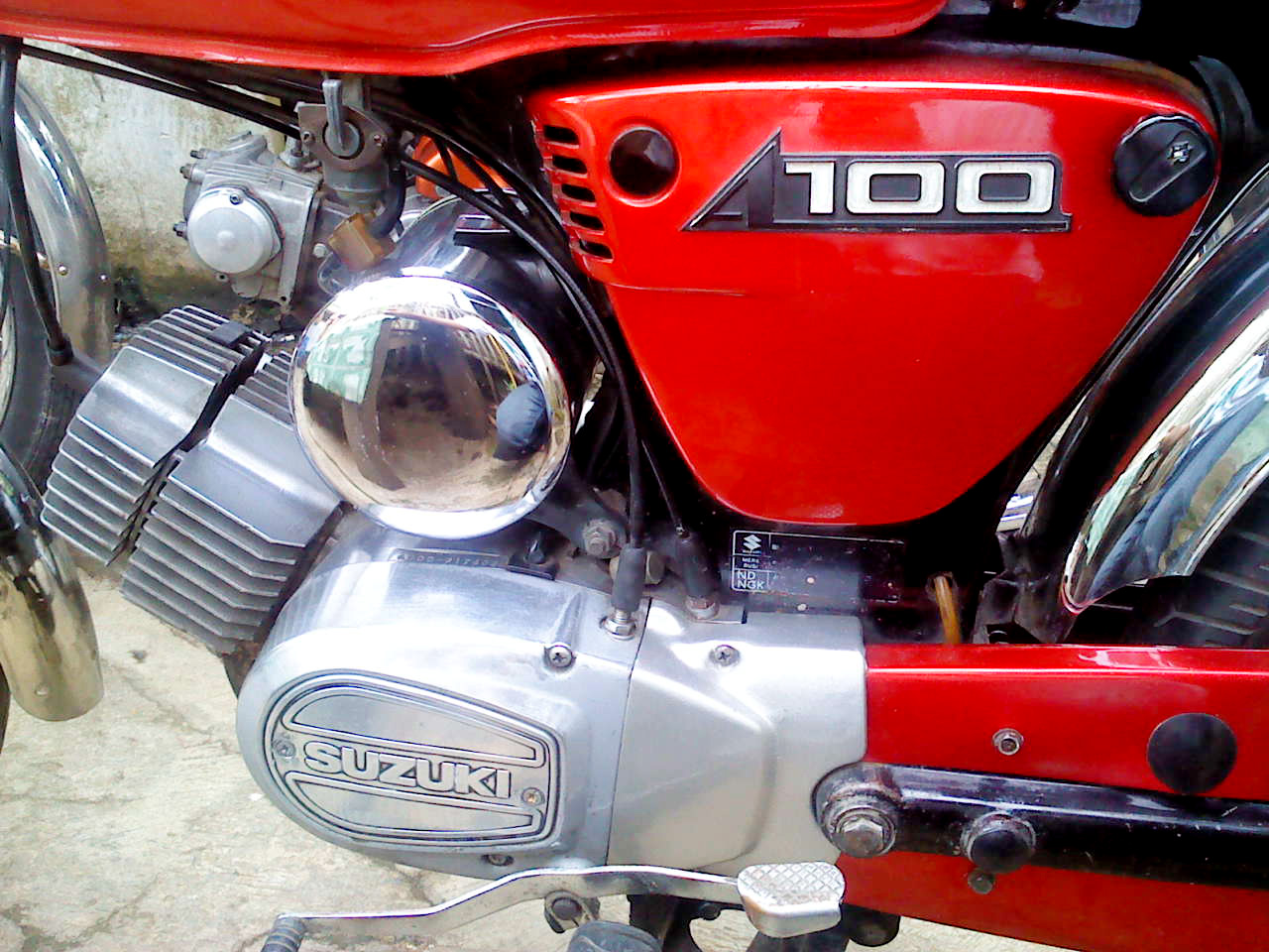 BISULTIKUDRAT SUZUKI A100 1980 Merah Verygood Condition