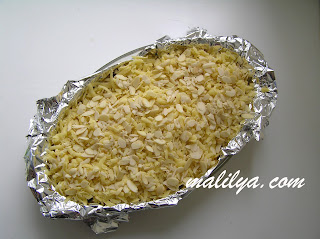 Крамбл с персиками
