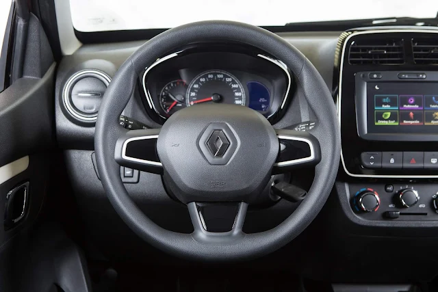 Renault Kwid - Brasil - interior - painel