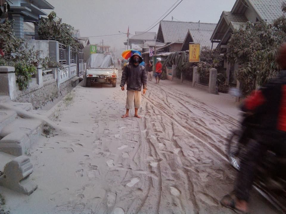 Gunung Kelud Kembali Meletus  Berita Terkini dan 