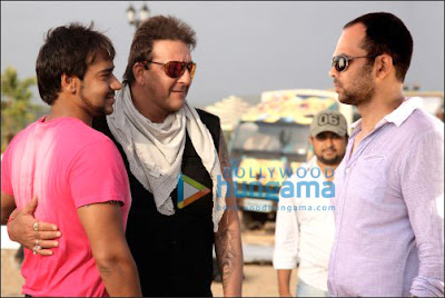 Ajay Devgan & Sanjay Dutt promote All The Best photos