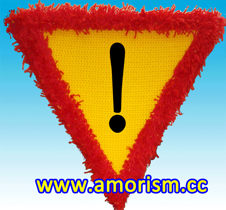 DSC01227-Trafikskylt-varningsmärke-fara.-Utskuren.-Med-amorism.-Animering-av-Fredrik-Vesterberg