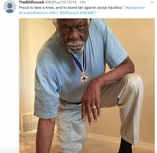 bill-russell-colin-kaepernick-take-a-knee