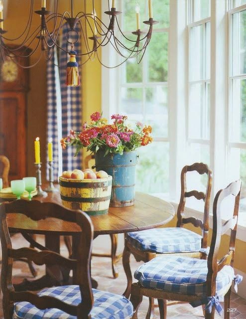 Eye For Design: How To Create Beautiful Yellow Rooms