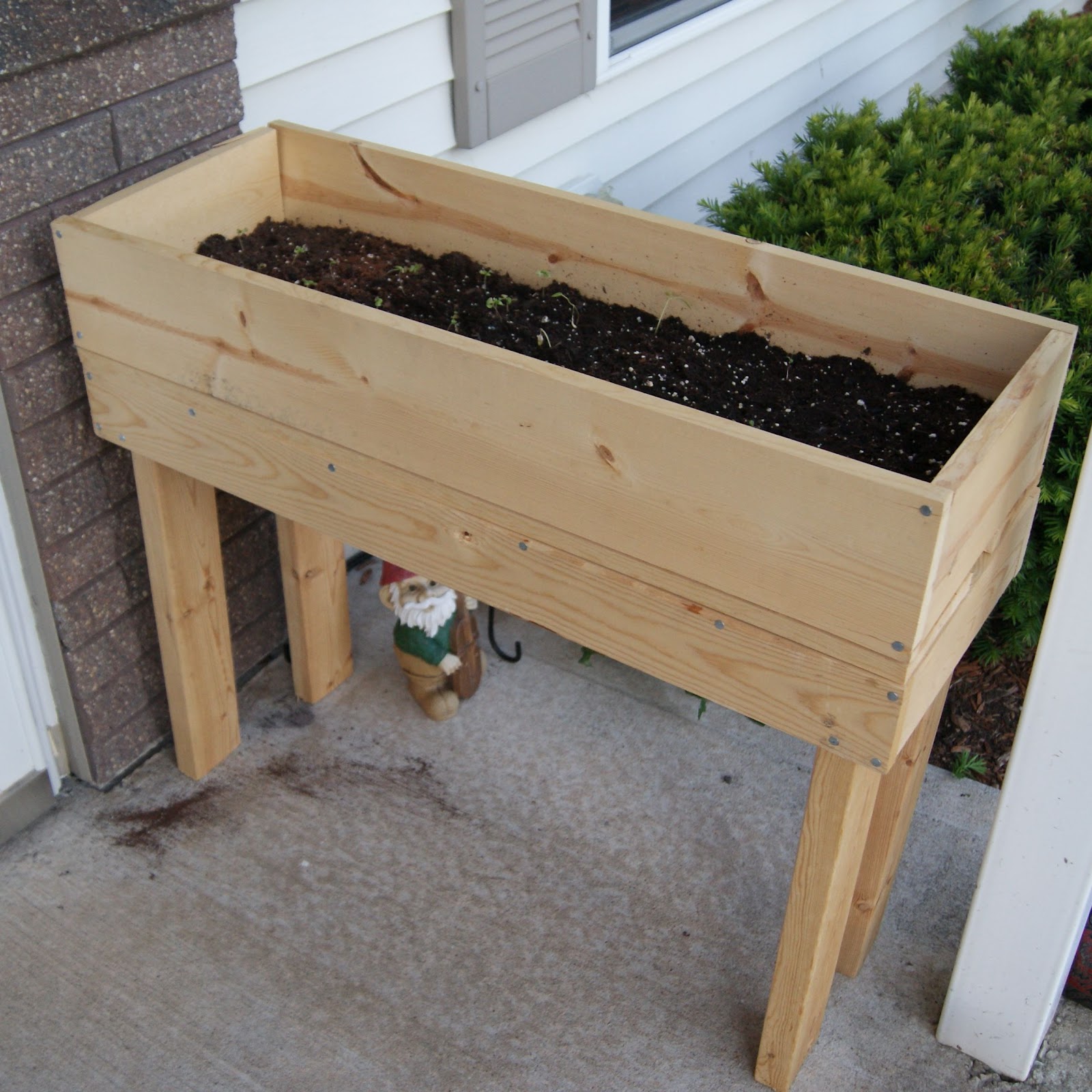 Wooden Planter - Happy Hour Projects