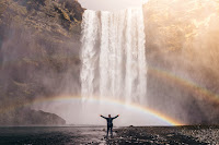 Waterfall Iceland - Foto de Jared Erondu no Unsplash