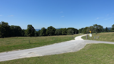 Beim Restaurant Montagne de Romont