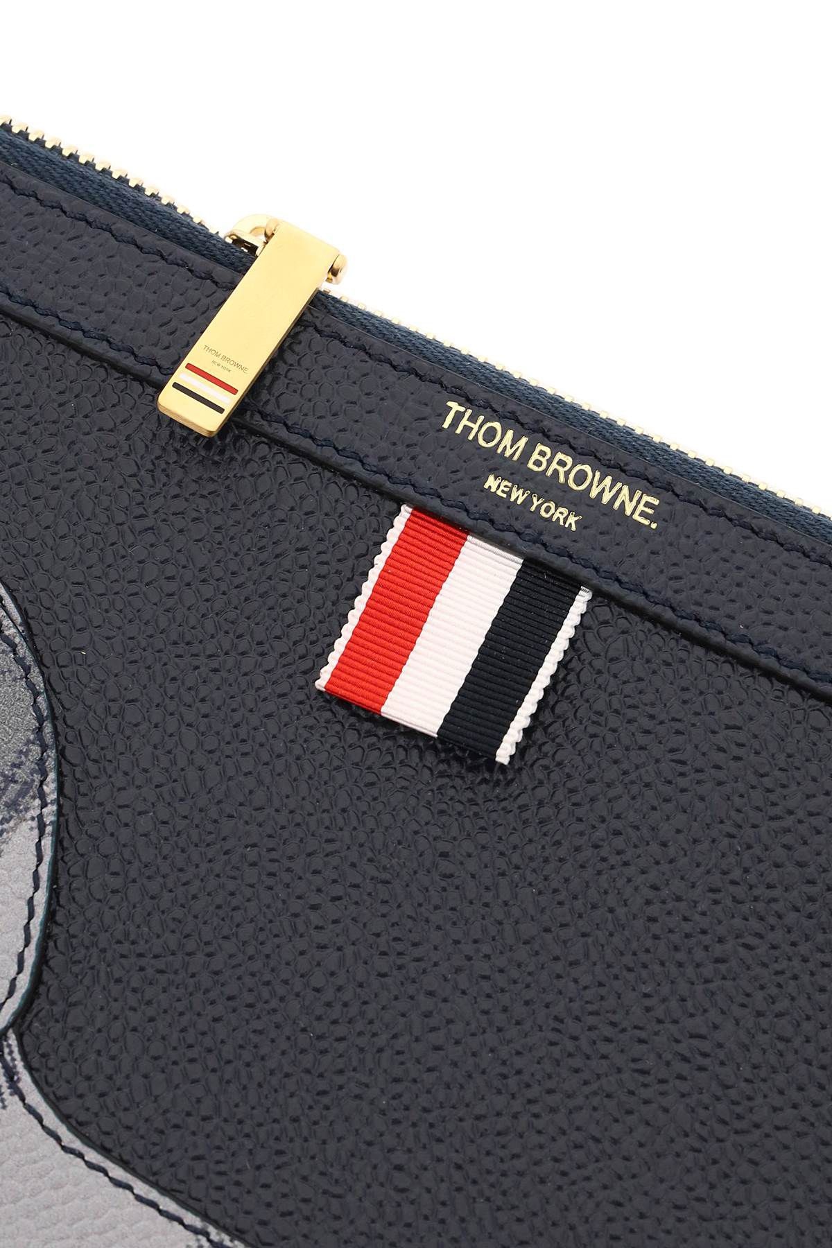 THOM BROWNE GRAIN LEATHER SMALL DOCUMENT HOLDER WITH HECTOR APPLIQUE (RMNOnline.net / RMNOnline Fashion Group)