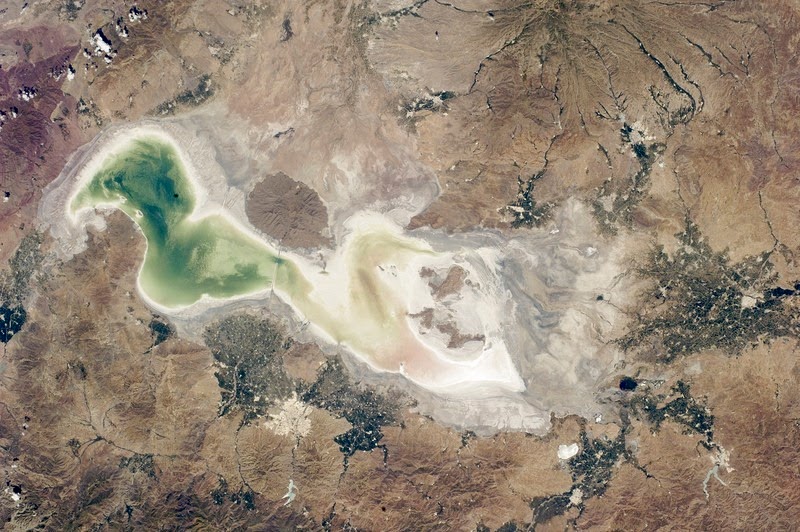 lake-urmia-1