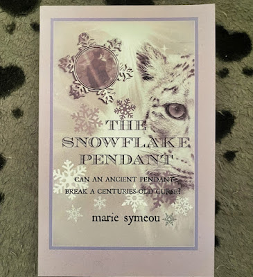 The Snowflake Pendant book cover art