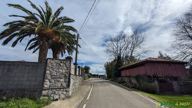 Entrando en Reborio, Muros de Nalón