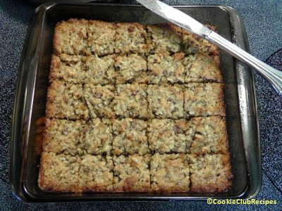 cut cookies into squares