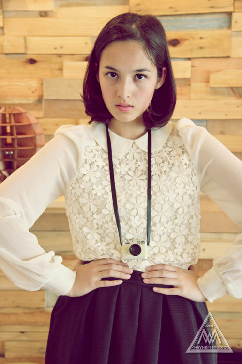 Foto-foto Chelsea Islan Yang Bikin... Ah sudahlah. ~ Ope-Warnet