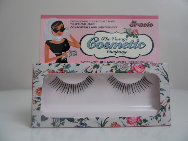 The Vintage Cosmetic Company False Lashes Photo