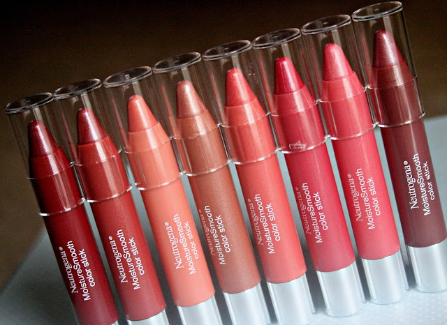 Neutrogena MoistureSmooth Color Sticks Review, Photos & Swatches