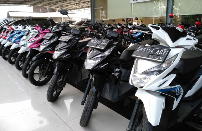 rental motor di Medan