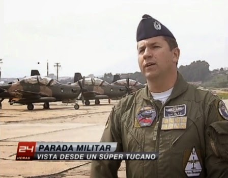 http://www.24horas.cl/nacional/la-privilegiada-vista-de-la-parada-militar-desde-el-aire-1421429