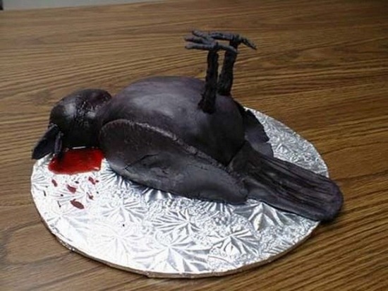 bizarre_birthday_weird_ccakes_02