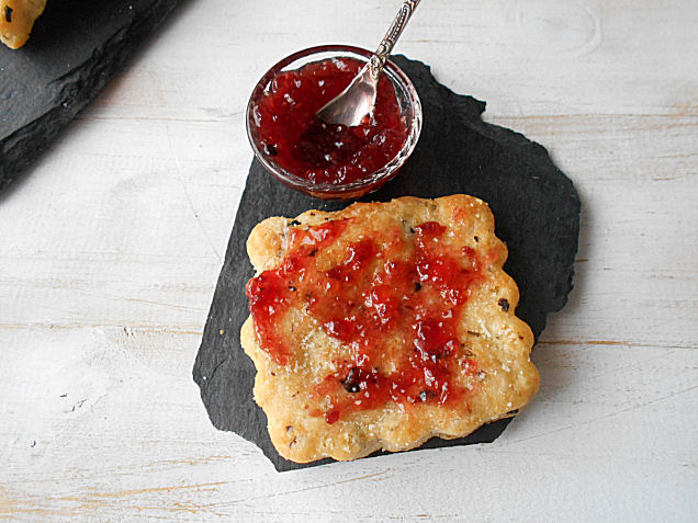 bolachas de parmesao