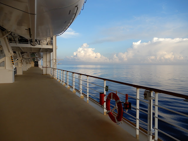 promenade deck