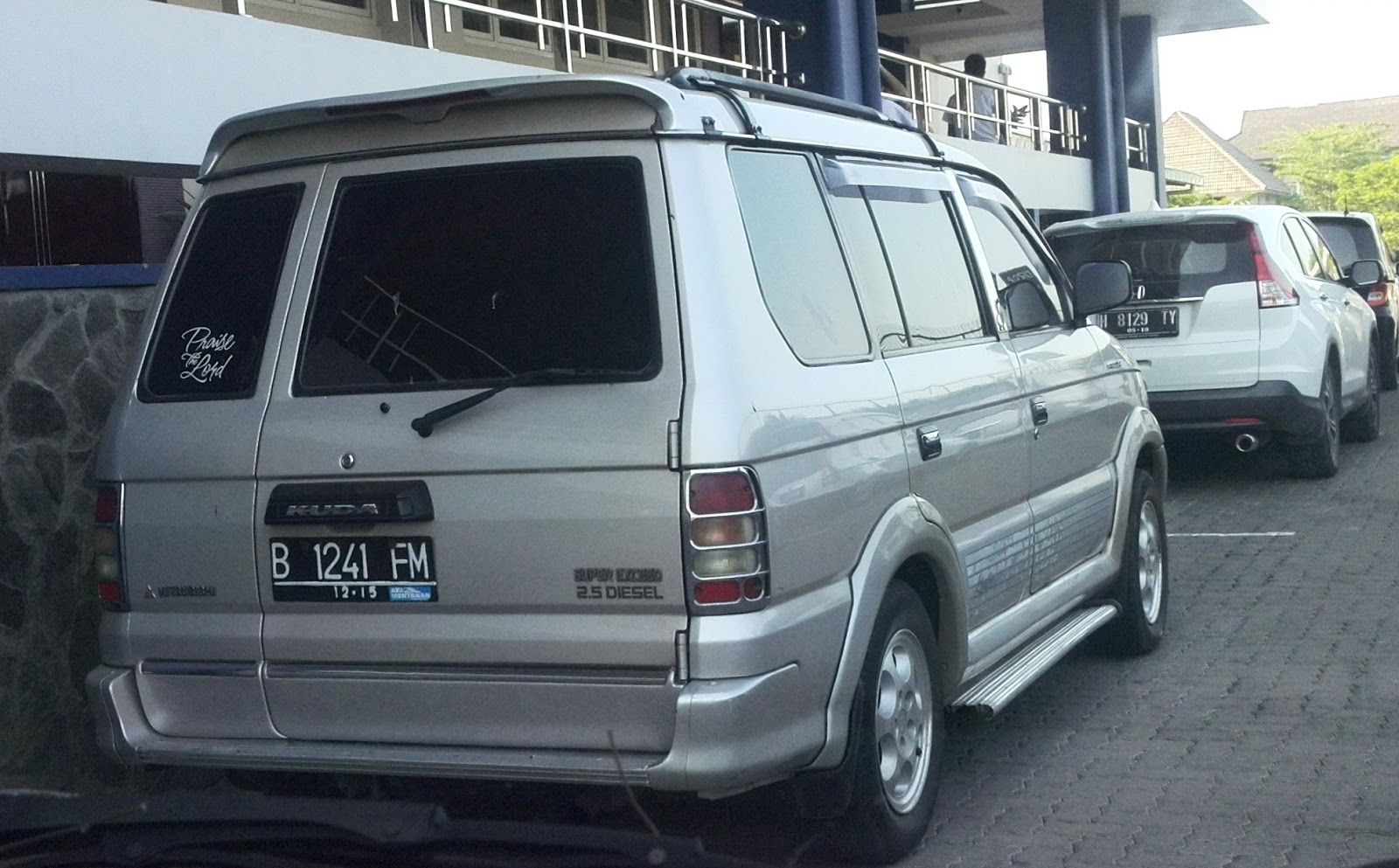 Komunitas Mitsubishi Kuda Semarang July 2015