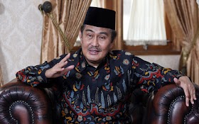 Jimly Asshiddiqie: Untuk Apa KAMI Mesti Dimusuhi, Ditakuti dan Dibuly? Kalau Tidak Setuju, Abaikan Saja Jimly Asshiddiqie: Untuk Apa KAMI Mesti Dimusuhi, Ditakuti dan Dibuly? Kalau Tidak Setuju, Abaikan Saja
