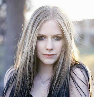 Avril Lavigne Pics