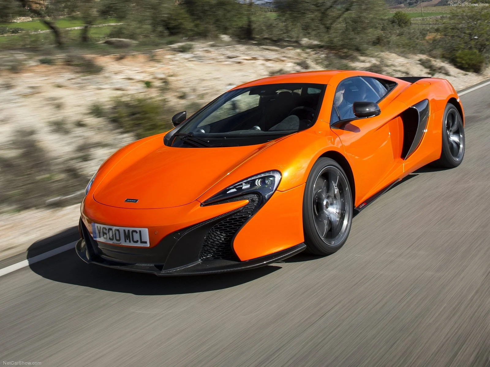 Hình ảnh siêu xe McLaren 650S 2015 & nội ngoại thất