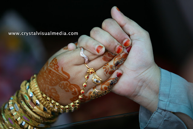 candid wedding photography in Kerala