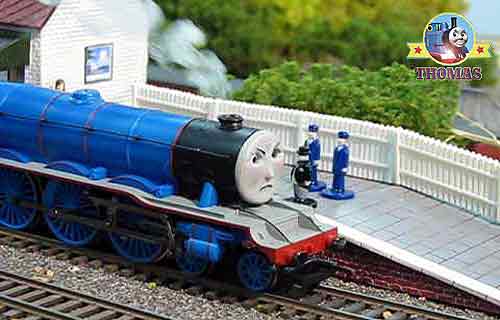 +railway+Bachmann+Gordon+the+tank+engine+the+big+express+train+Thomas 
